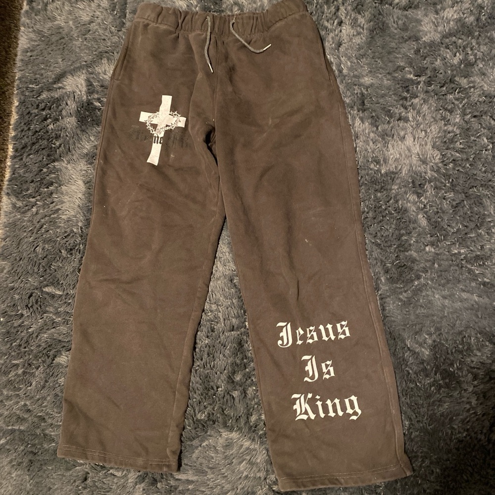 Jesus Is King Sweatpants - Charcoal